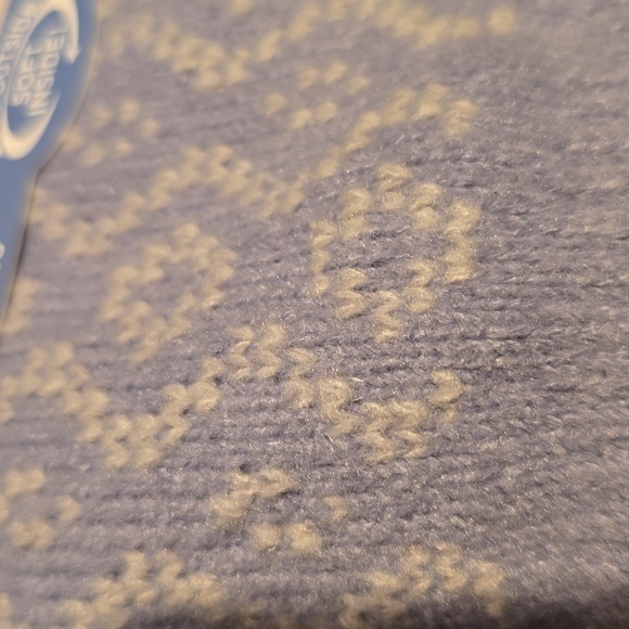 CUDDL DUDS BUNDLE OF 4 PAIRS OF CREW SOCKS FITS SHOE SIZE 4-10 - Picture 4 of 13